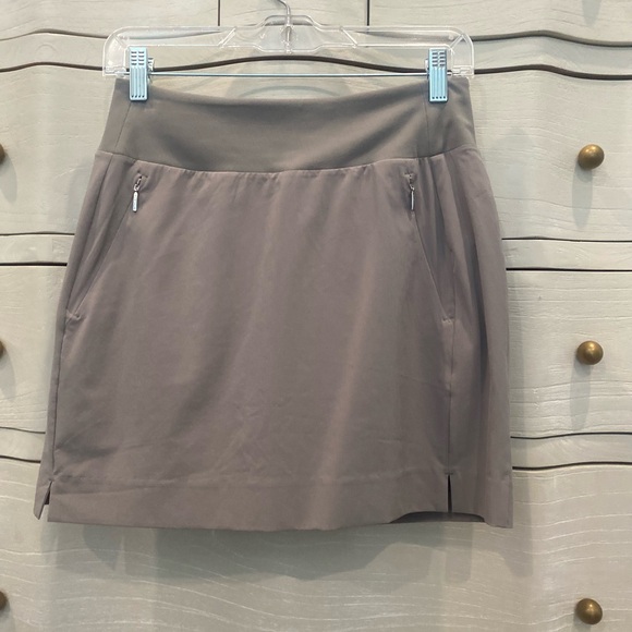 Athleta Skort Size 2 - Picture 1 of 3